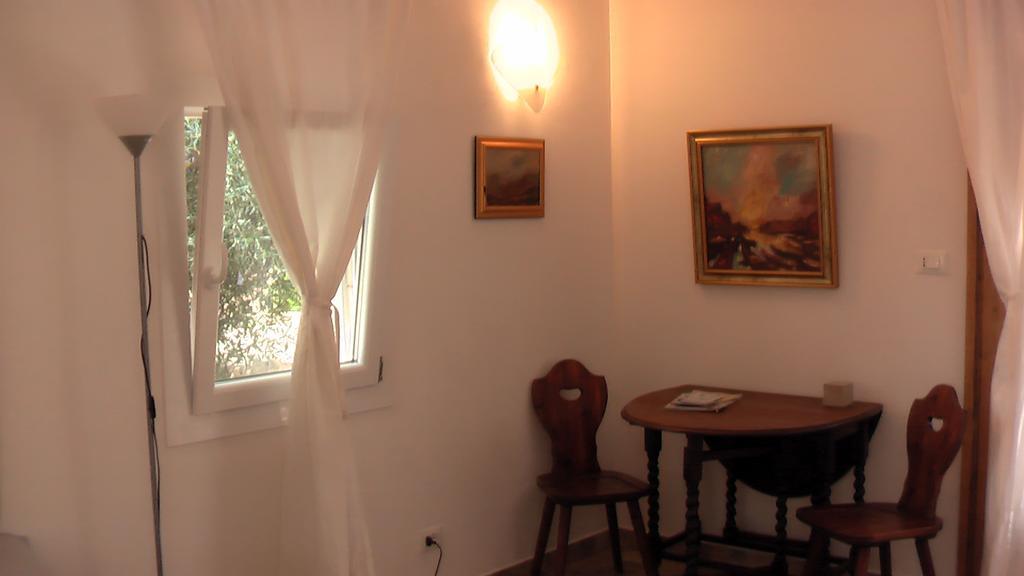 Bed and Breakfast Casa Veneri Salve Habitación foto