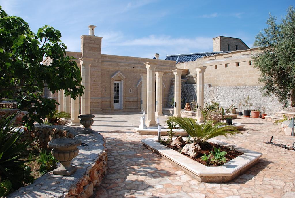 Bed and Breakfast Casa Veneri Salve Exterior foto